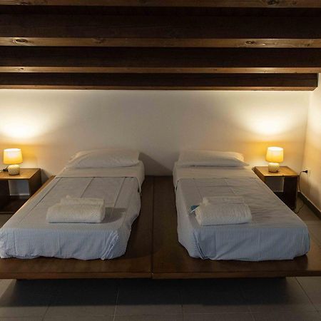 Sopra Moltivolti Guesthouse Palermo Kültér fotó